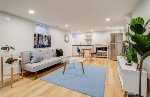 SUNNY, SERENE & CENTRALLY-Located STUDIO *PRIVACY *COMFORT *5-STARS - Foto 26