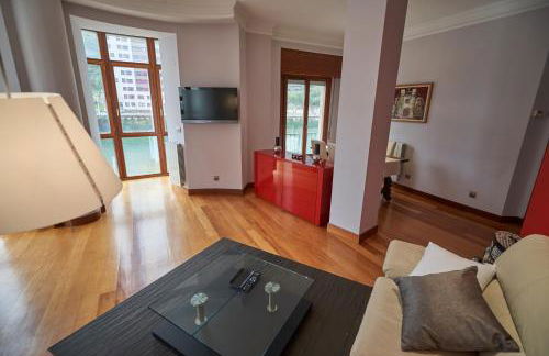 Apartamento BIO Exclusivo con mirador en Bilbao y aparcamiento público gratuito - Foto 27
