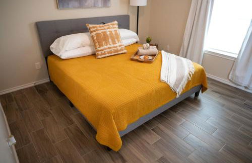 Fabulous King Size Bed in a Gated Neighborhood! - Foto 17