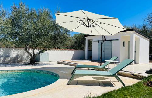 Private 9000qm Estate Villa with Pool and Yacuzzi and Sauna absolute Privacy near Fazana - Foto 69