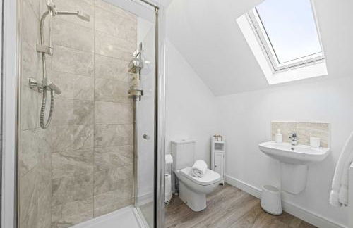Fern Walk Cosy 3 Bedroom House - Dalkeith - Photo 22