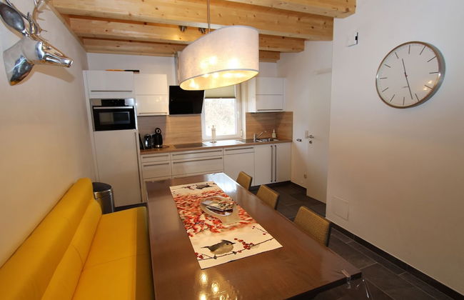 Chalet in Kotschach Near Family Ski Area - Foto 10