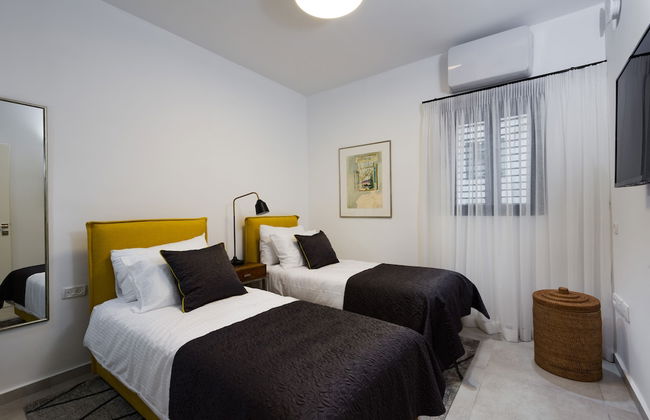 Contemporary & Texture-Rich Hideaway - Foto 8