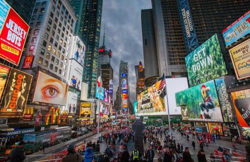 Luxury 1BD Unit in Midtown West - Photo 21