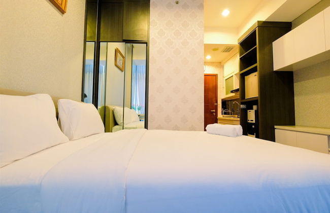 Best Price Studio Apartment at Capitol Park Residence - Photo 3