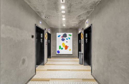 Modern Downtown Condo with Pool Gym BBQ Game Room CoWorking Spaces - Foto 68