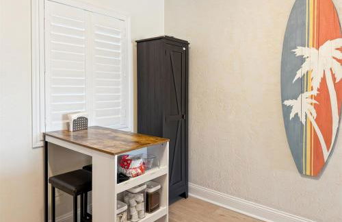 Out To Sea - Oceanfront 2 Bedroom, 2 Bath Condo - Foto 32