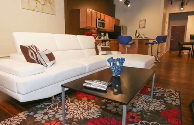 Renaissance Properties - 15 & Chestnut - Foto 1