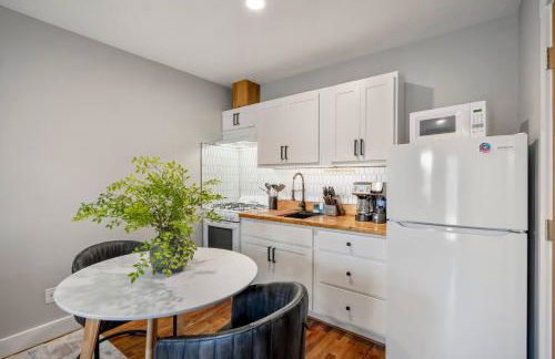 Charming, Fully-Equipped Studio With Gated Parking - Foto 12