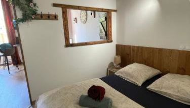 Chaleureux studio - Au Coeur du Centre ville - Foto 3, Other