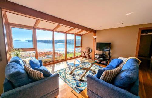 Mark's Waterfront Sea Cottage beach family Acadia - Foto 3