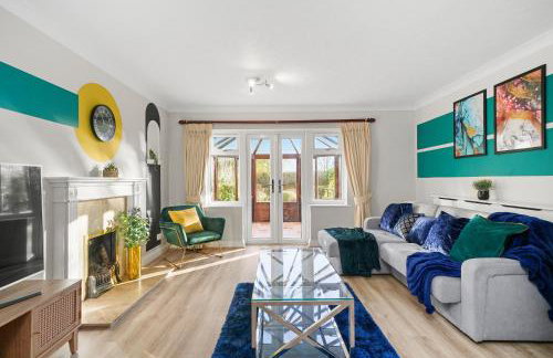 Detached 6 Bedroom Cambridgeshire Abode - Pets - Foto 1