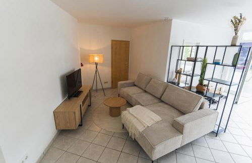 Appartment in den Weinbergen bei Mainz - mit 2x Doppelzimmern, 1x großes Wohnzimmer, Bad & Küche - Foto 6