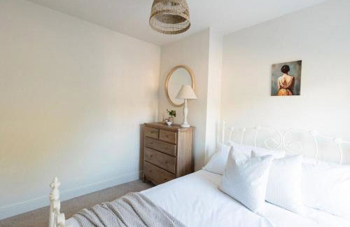 Beautiful Chester Cottage - Photo 37