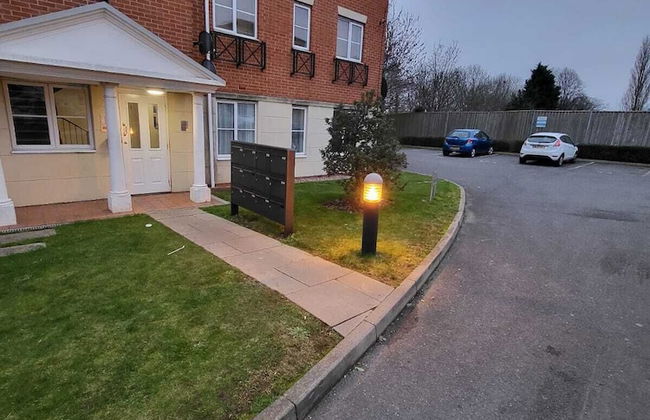 Lovely 2-bed Apartment in West Bromwich - Foto 21