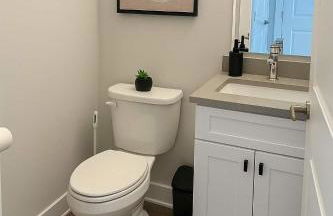 Spacious 4BR Home- Perfect for Groups WV1 - Foto 13