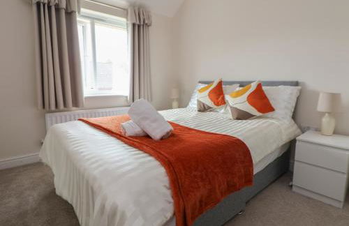 29 Ernest Dawes Avenue - Photo 23