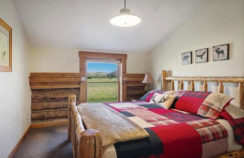 Historic Alpine Lodge Rental near Jackson Hole, Wyoming - Photo 19