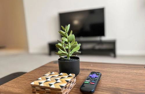 Chic City Retreat 1BR Unit - Church A2 - Foto 10