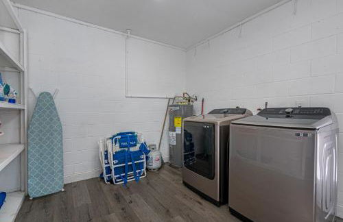 Breathtaking & Renovated Tampa Heated Pool House - Foto 49