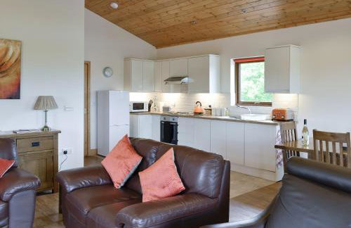 Willow Lodge - Photo 3