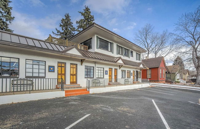 1BD Cozy Suiterestaurants & Hiking!dogs Welcome - Photo 16