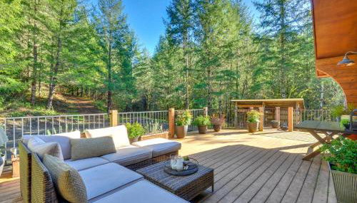 Luxe Cabin in the Woods Walk to Lake! - Foto 2