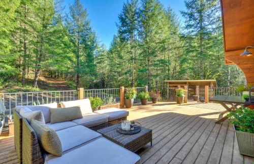 Luxe Cabin in the Woods Walk to Lake! - Foto 2