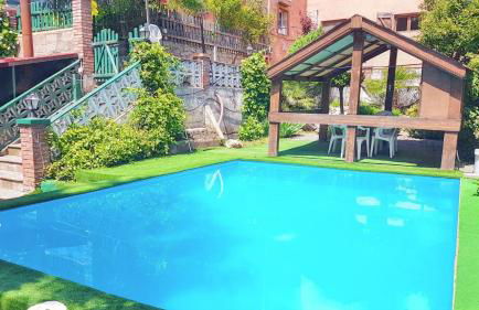 Spacious villa with private pool in La Puebla de Castro - Foto 16