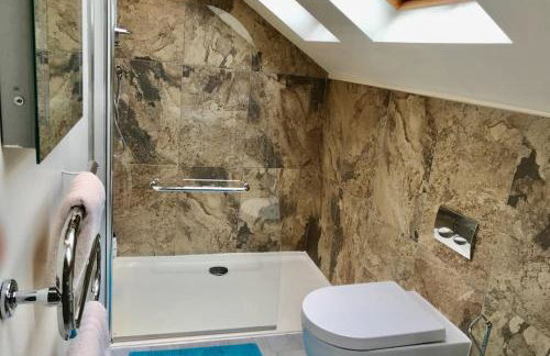 Birds Nest, Romantic getaway with stunning views - Foto 15