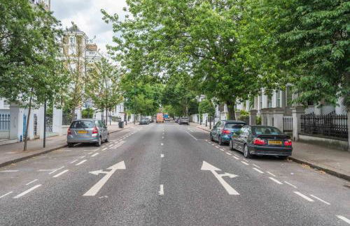 A Grand Passion - Foto 58