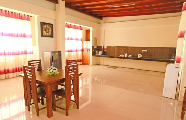 APL Apartments - Photo 7