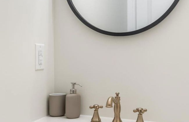 Iconic Rideau 1Bd Unit Balcony Free Parking 1 - Photo 21