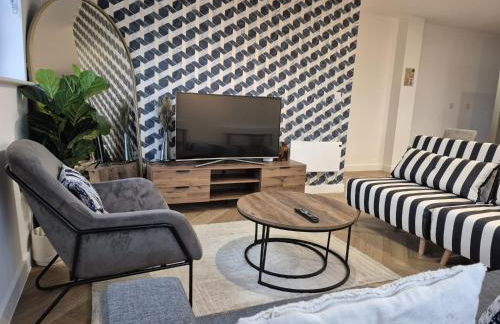 Serene- Stunning Two Bedroom 2 washroom, Spacious, dual aspect lounge, Jwellery Quarter, Birmingham City Centre - Foto 4