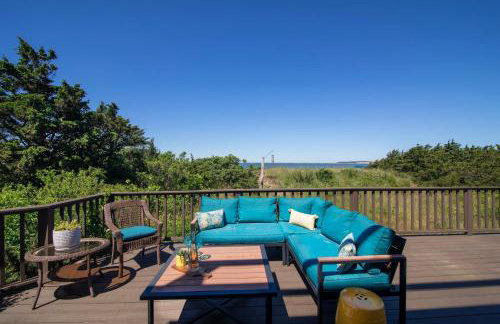 Unique waterfront home with stunning views - Foto 38