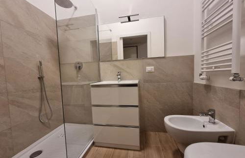 Elegant and modern two-room apartment with equipped kitchen - Foto 11