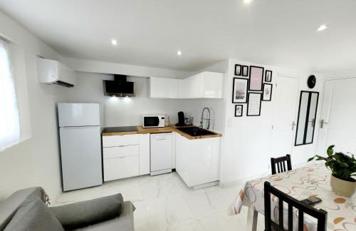 Magnifique logement indépendant "Les Coquelicots", terrasse proche des plages et Montpellier - Foto 21