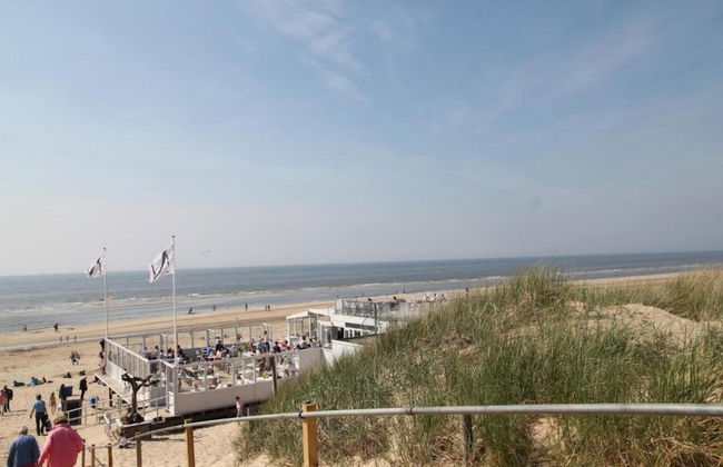 Quaint Holiday Home in Bergen aan Zee near Sea - Photo 25