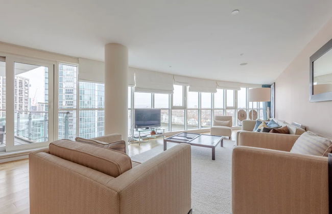 Gorgeous 3 Bedroom Flat in Vauxhall With City Views - Foto 26