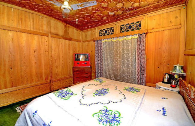 Golden Crest Houseboats - Foto 11