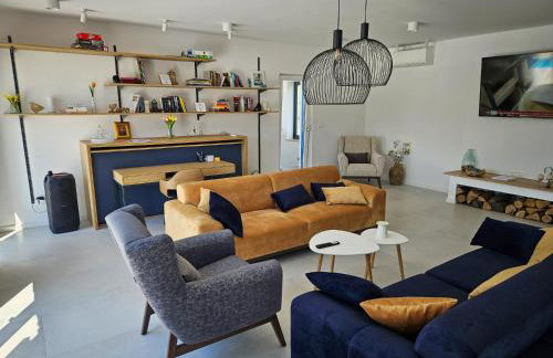 Villa Blue Moon for 9 persons near Porec with 42 m2 heated pool, wellness, kids playground & sea view - Foto 10