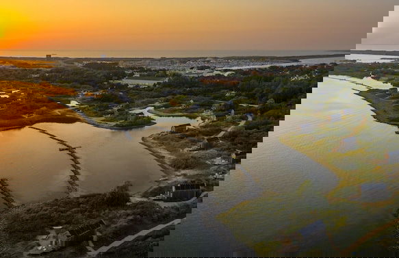 Lakefront Retreat w/ Hammock - Foto 34