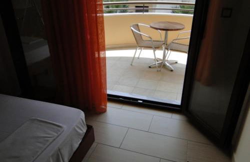 Telethrio - Photo 19