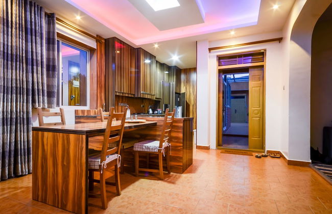 L L Apartments - Foto 1