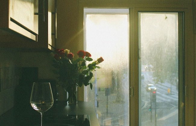 London Gem - Chic Apartment Retreat - Photo 12