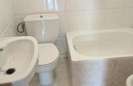 Apartamento con balcón al lado de la iglesia - Foto 10