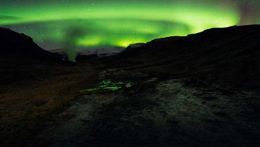 Tour dell'aurora boreale alle terme del fiume Reykjadalur