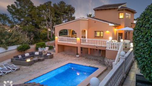 Villa Lovely by Abahana Villas - Photo 2