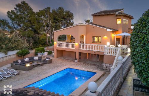 Villa Lovely by Abahana Villas - Photo 2