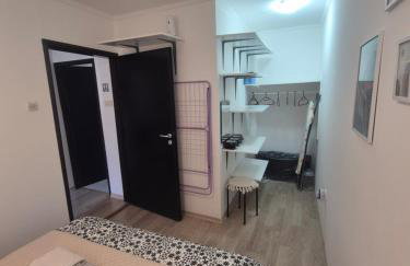 Apartment Lela - self check-in and check-out - Foto 8